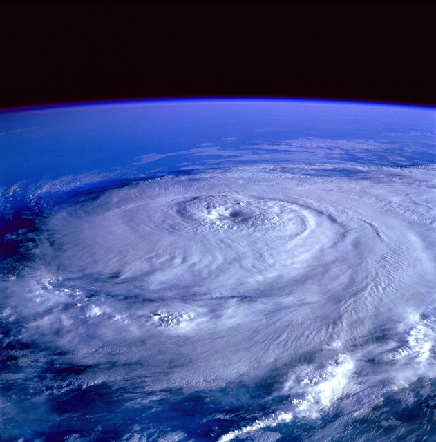 ABD'ye Yaklaşan Fiona Kasırgası Şiddetini Arttırıyor