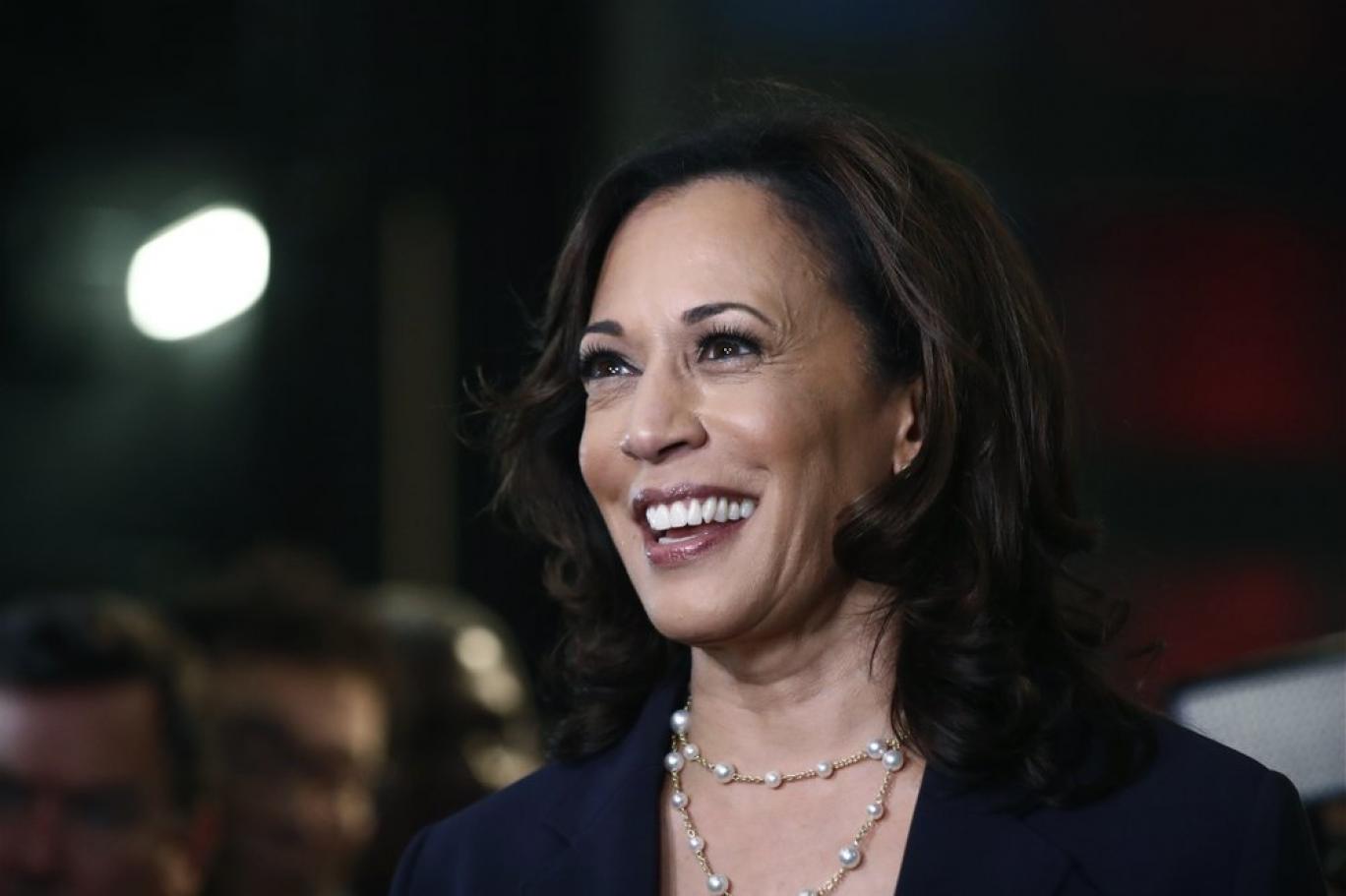 ABD Başkan Yardımcısı Kamala Harris Çin Devlet Başkanı Şi Cinping İle Görüştü