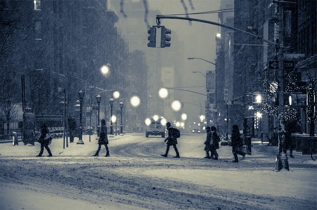 New York'ta Kar Fırtınası Etkisini Göstermeye Başladı