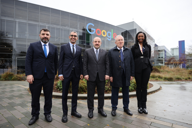 Bakan Mustafa Varank Teknolojinin Merkezi Silikon Vadisi'ni Ziyaret Etti