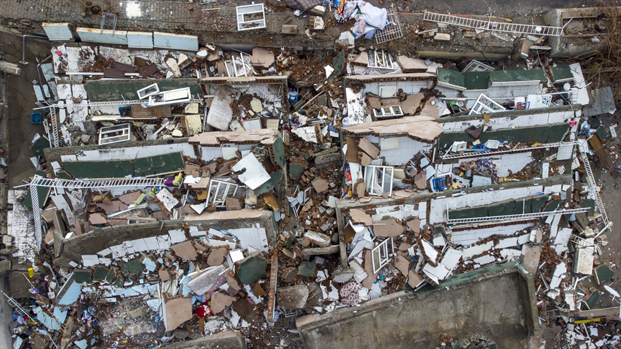 ABD'li Sismolog Suzan Van Der Lee Kahramanmaraş Depremi Çok Yıkıcı ve Korkunç