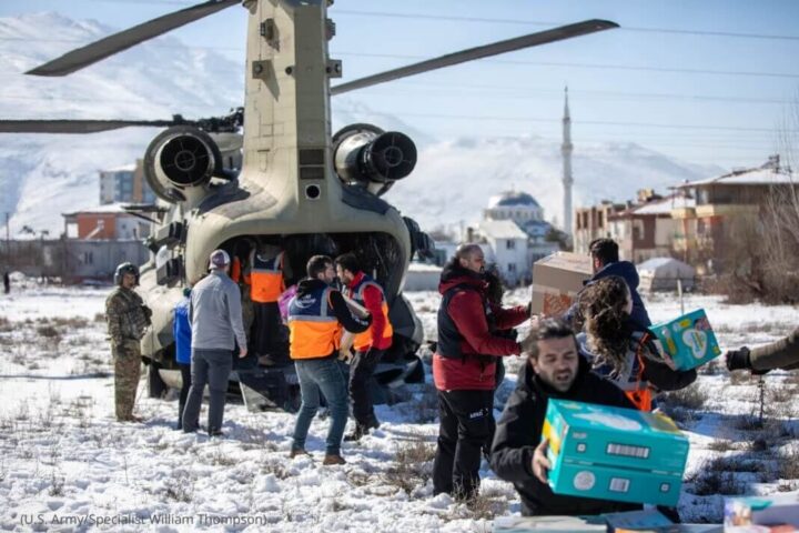 ABD ve uluslararası ortaklar, Türkiye ve Suriye'deki depremzedeleri desteklemeye devm ediyor
