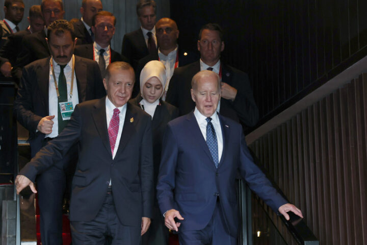 ABD Başkanı Joe Biden, Cumhurbaşkanı Recep Tayyip Erdoğan’ı Arayarak Tebrik Etti